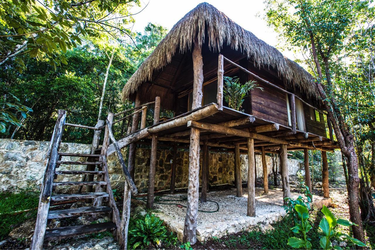 Escarabajo Rojo Bed and Breakfast Tulum Exteriör bild