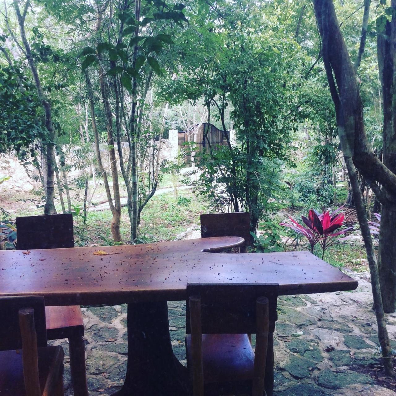 Escarabajo Rojo Bed and Breakfast Tulum Exteriör bild